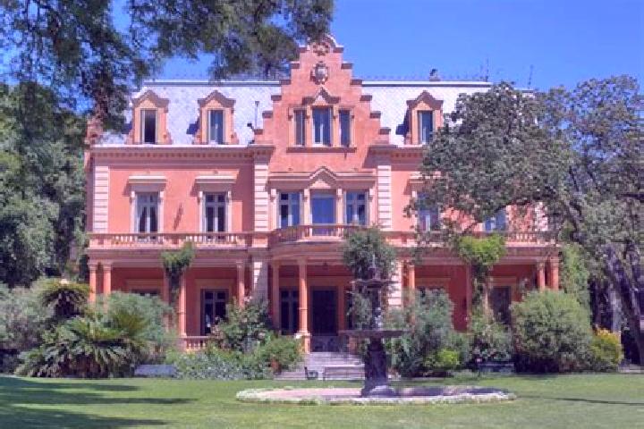 Escorts Villa Ocampo, Argentina — Local Companions