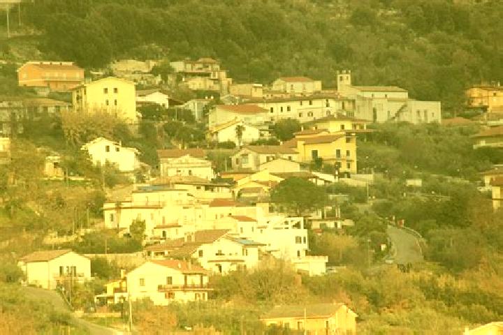 Escorts Villa Santa Lucia, Italy — Local Companions