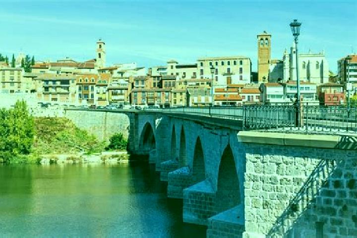 Escorts Villan de Tordesillas, Spain — Local Companions
