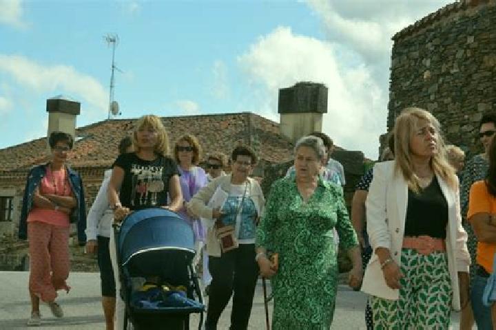 Escorts Villares de Yeltes, Spain — Local Companions