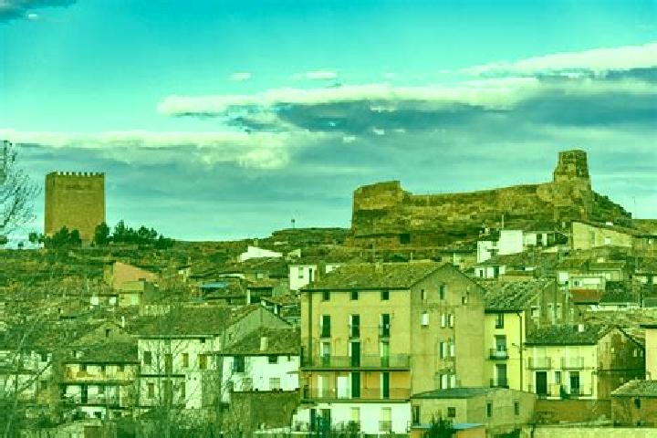 Escorts Villarroya de la Sierra, Spain — Local Companions