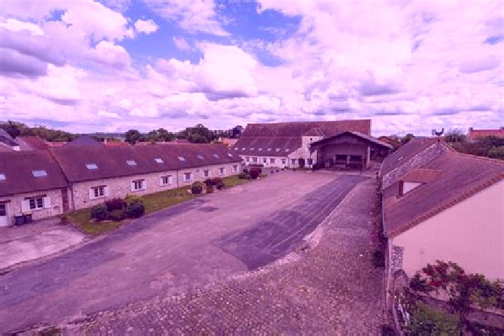 Escorts Villeneuve-sous-Dammartin, France — Local Companions