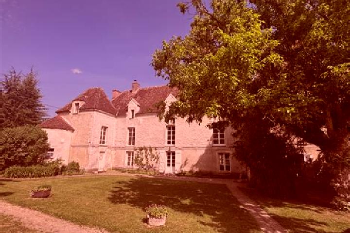 Escorts Villeneuve-sur-Bellot, France — Local Companions