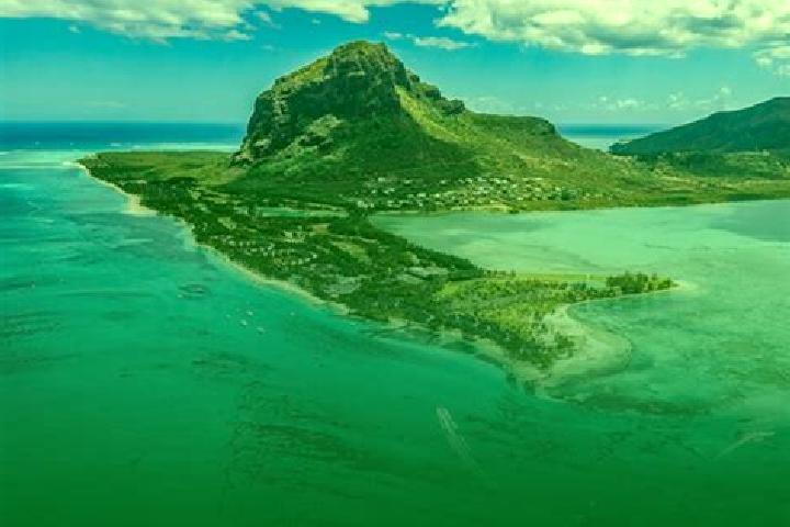 Escorts Vingt Cinq, Mauritius — Local Companions