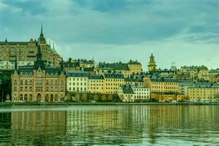 Escorts Vinsloev, Sweden — Local Companions