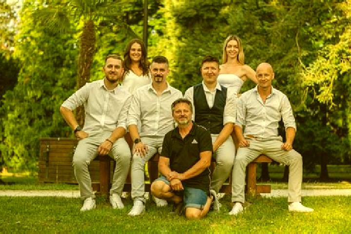 Escorts Visolaje, Slovakia — Local Companions