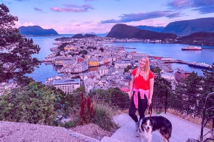 Escorts Volda, Norway — Local Companions