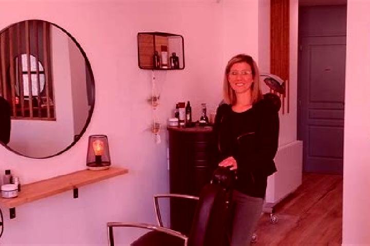 Escorts Voutre, France — Local Companions