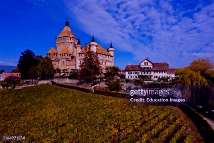 Escorts Vufflens-le-Chateau, Switzerland — Local Companions
