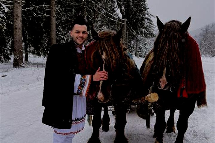 Escorts Vulcana Bai, Romania — Local Companions