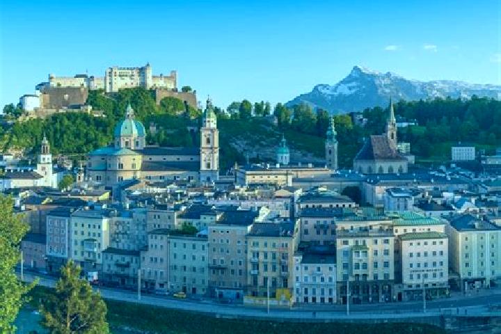 Escorts Wagnergraben, Austria — Local Companions