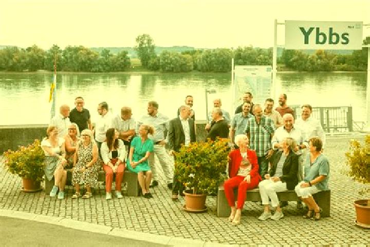 Escorts Waidhofen an der Ybbs, Austria — Local Companions