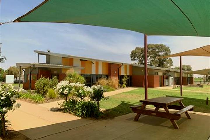 Escorts Waratah West, Australia — Local Companions