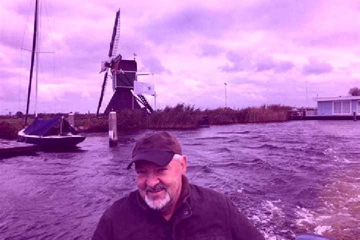 Escorts Warmond, Netherlands — Local Companions