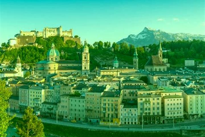 Escorts Wasenbruck, Austria — Local Companions