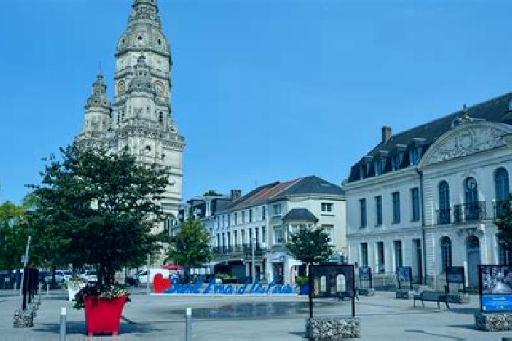 Escorts Wavrechain-sous-Denain, France — Local Companions