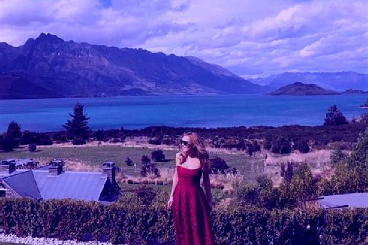 Escorts Western Heights, New Zealand — Local Companions
