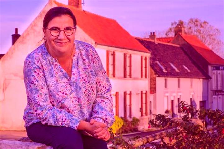 Escorts Wierre-Effroy, France — Local Companions