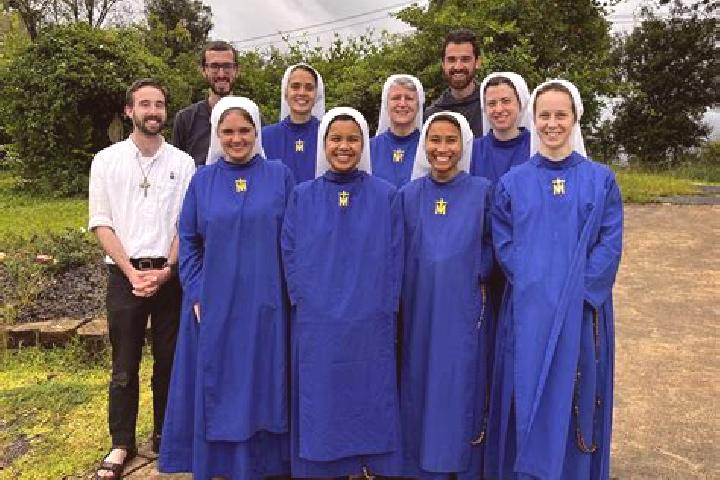 Escorts Willerwald, France — Local Companions