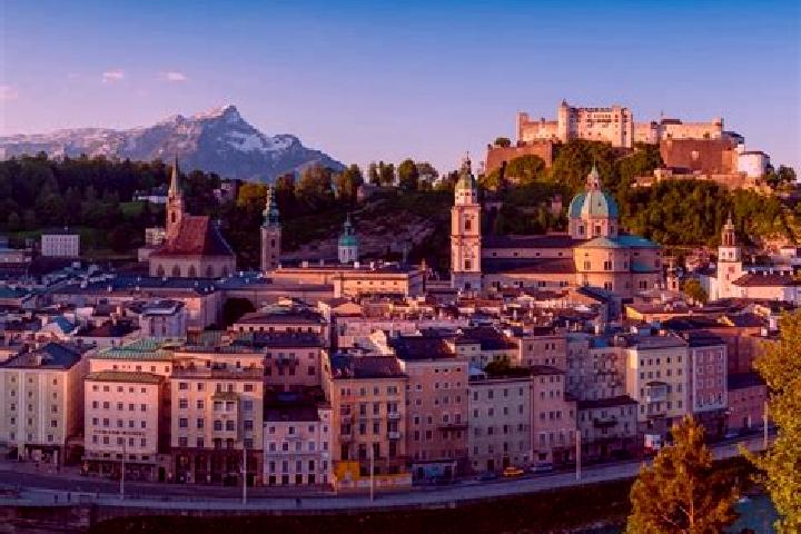 Escorts Wimberg, Austria — Local Companions