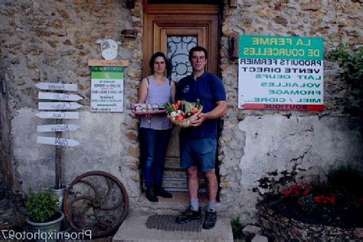 Escorts Wissous, France — Local Companions