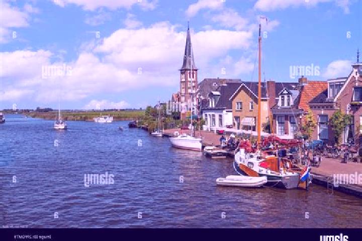 Escorts Woudsend, Netherlands — Local Companions