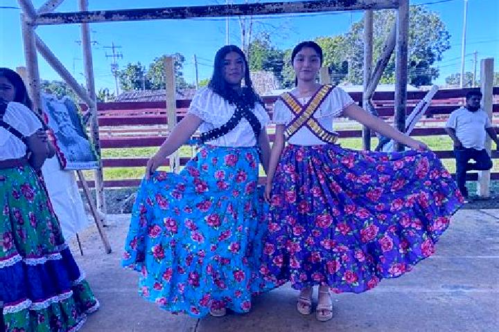 Escorts X-yatil, Mexico — Local Companions