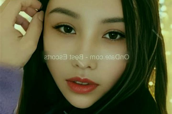 Escorts Xiangride, China — Local Companions