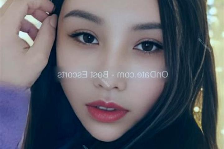 Escorts Xiaosong, China — Local Companions