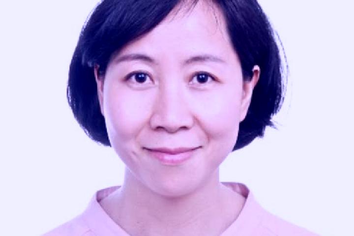 Escorts Xingshu, China — Local Companions