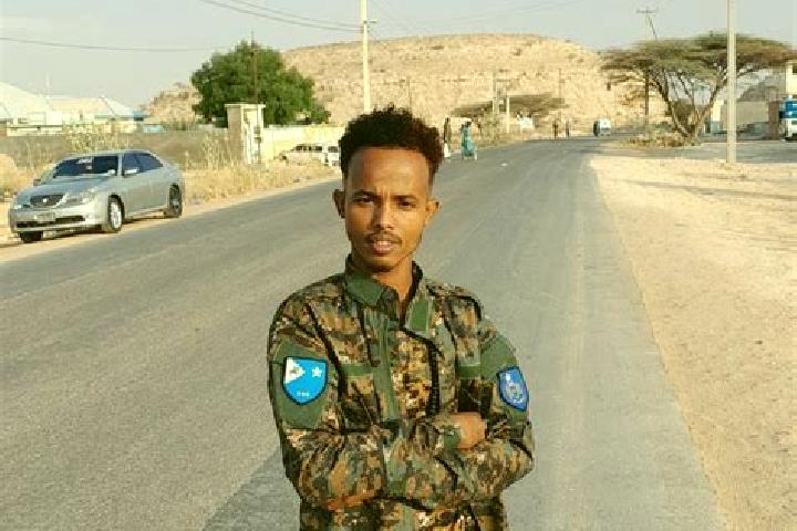 Escorts Yagoori, Somalia — Local Companions