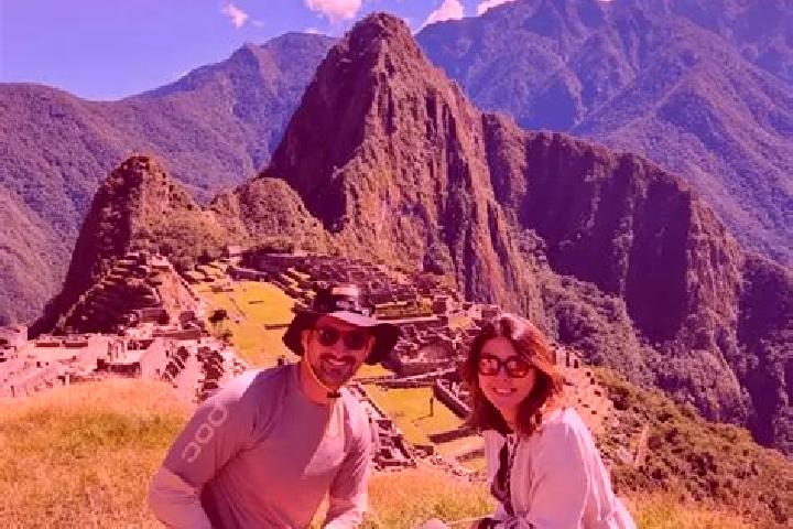 Escorts Yanahuaya, Peru — Local Companions
