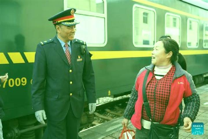 Escorts Yanzibian, China — Local Companions