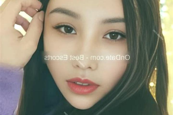 Escorts Yaqueling, China — Local Companions
