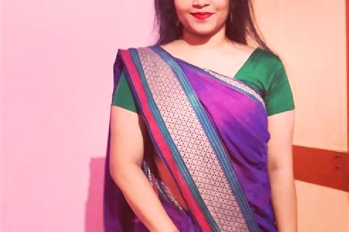 Escorts Yaripur, India — Local Companions