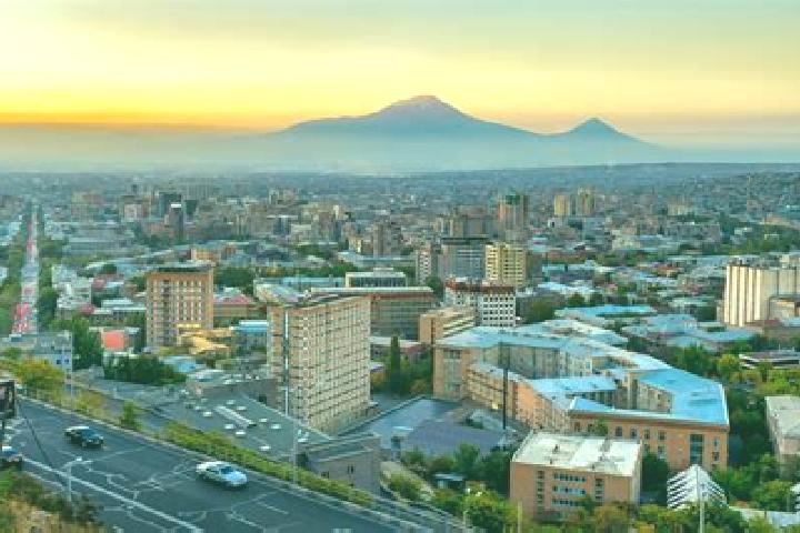 Escorts Yeghipatrush, Armenia — Local Companions