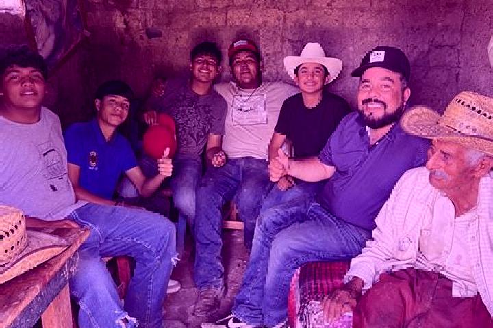 Escorts Yerbanis, Mexico — Local Companions