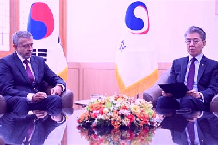 Escorts Yesan, South Korea — Local Companions
