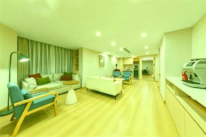 Escorts Yuehai Residential, China — Local Companions