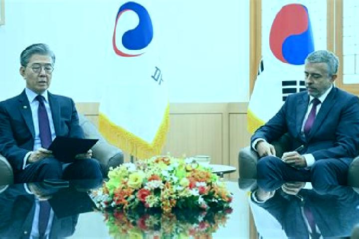 Escorts Yuseong, South Korea — Local Companions