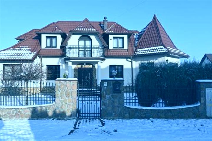 Escorts Zabno, Poland — Local Companions