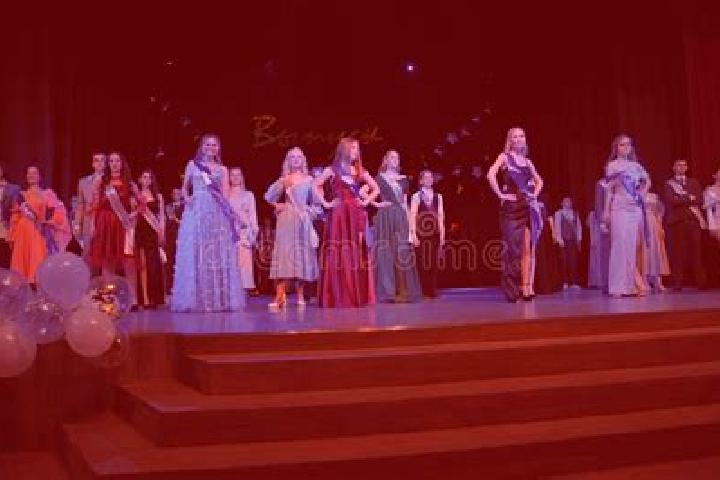 Escorts Zalyessye, Belarus — Local Companions