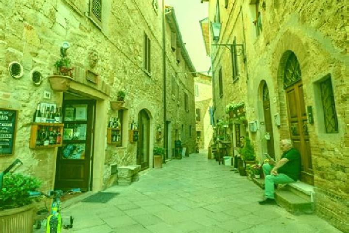 Escorts Zelo Surrigone, Italy — Local Companions