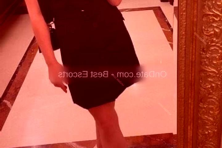 Escorts Zemlyanichnoye, Ukraine — Local Companions