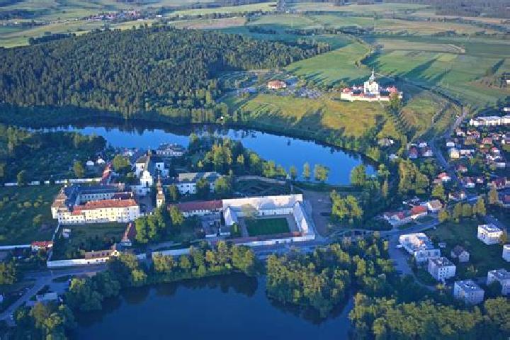 Escorts Zgar nad Sazavou, Czech Republic — Local Companions
