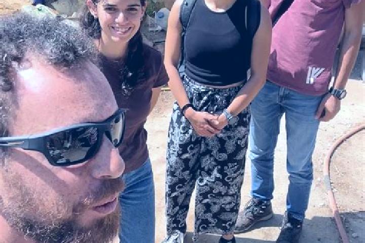 Escorts Zgharta, Lebanon — Local Companions