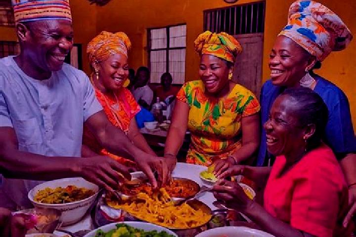 Escorts Zounke, Benin — Local Companions
