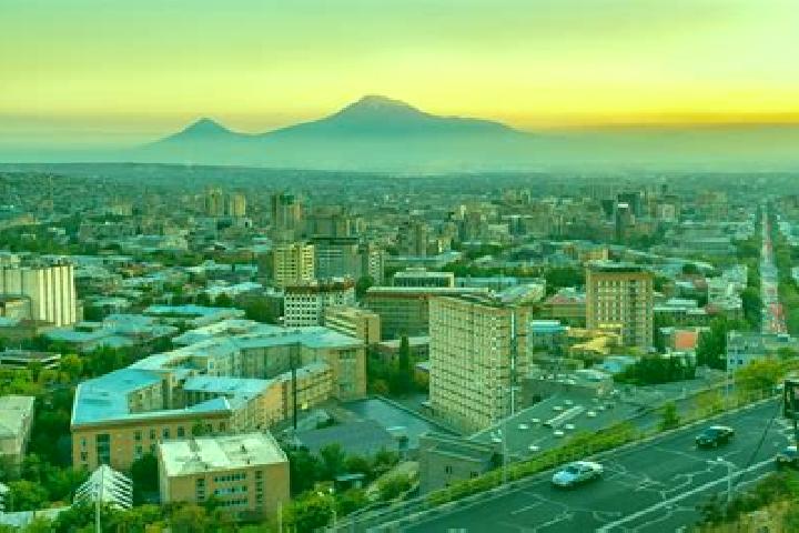Escorts Zovaber, Armenia — Local Companions