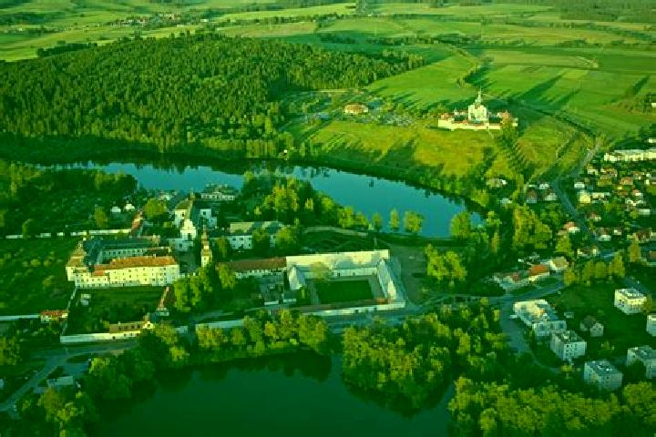 Escorts Zruc nad Sazavou, Czech Republic — Local Companions