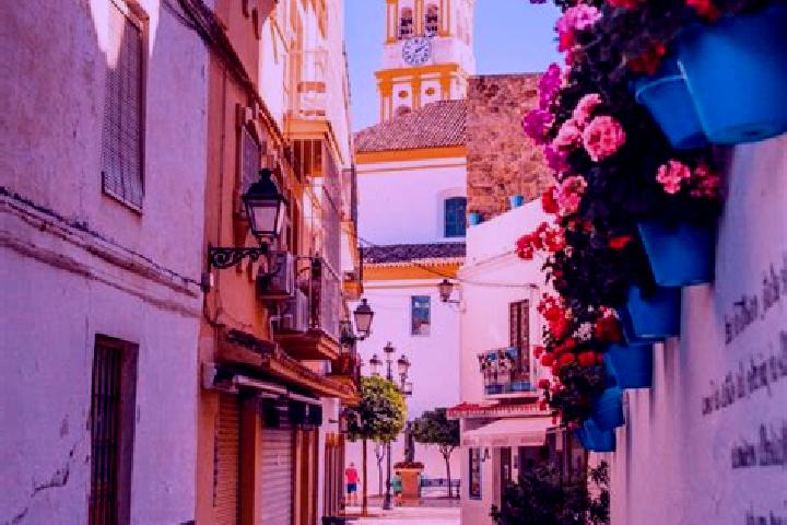 Escorts Zubieta, Spain — Local Companions